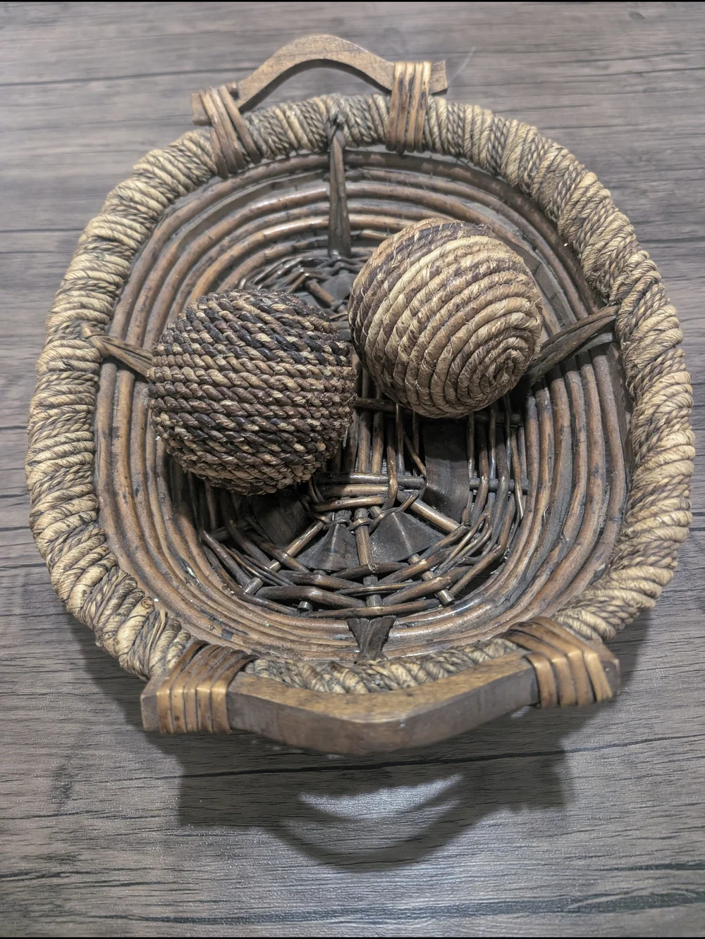 woven wicker and rattan oval decorative basket With Ball Filler